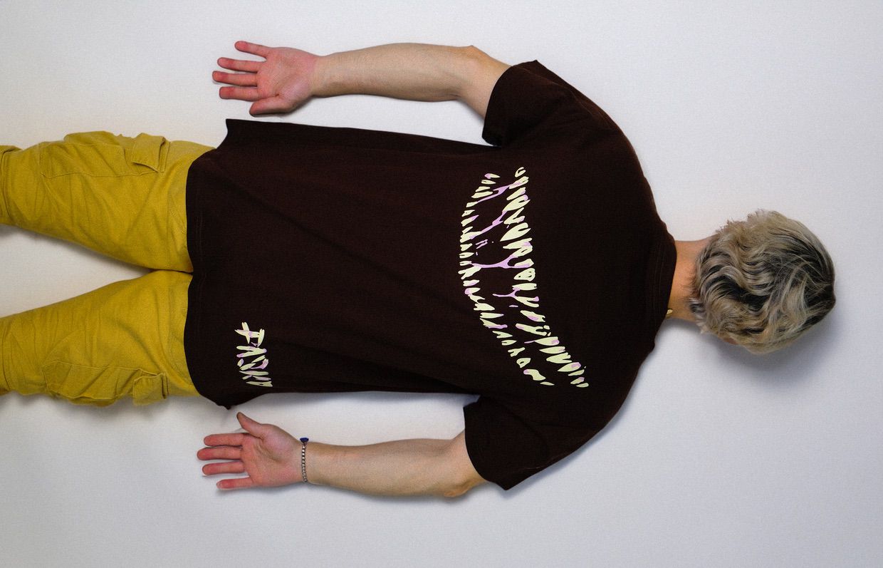 T-Shirt - "SMILE" (POM)