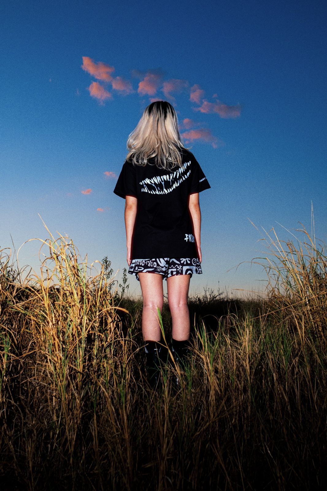 T-Shirt - "SMILE" (POM)