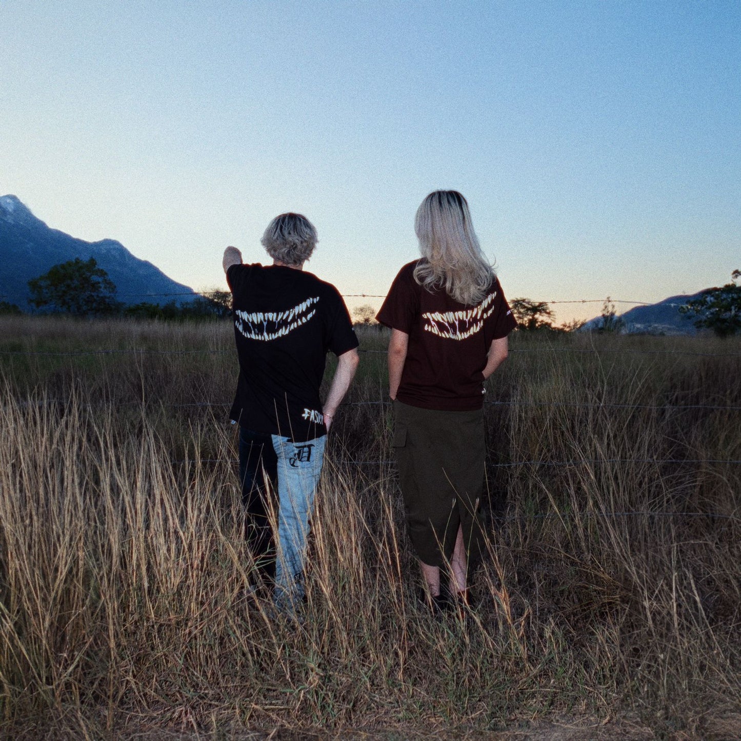 T-Shirt - "SMILE" (POM)